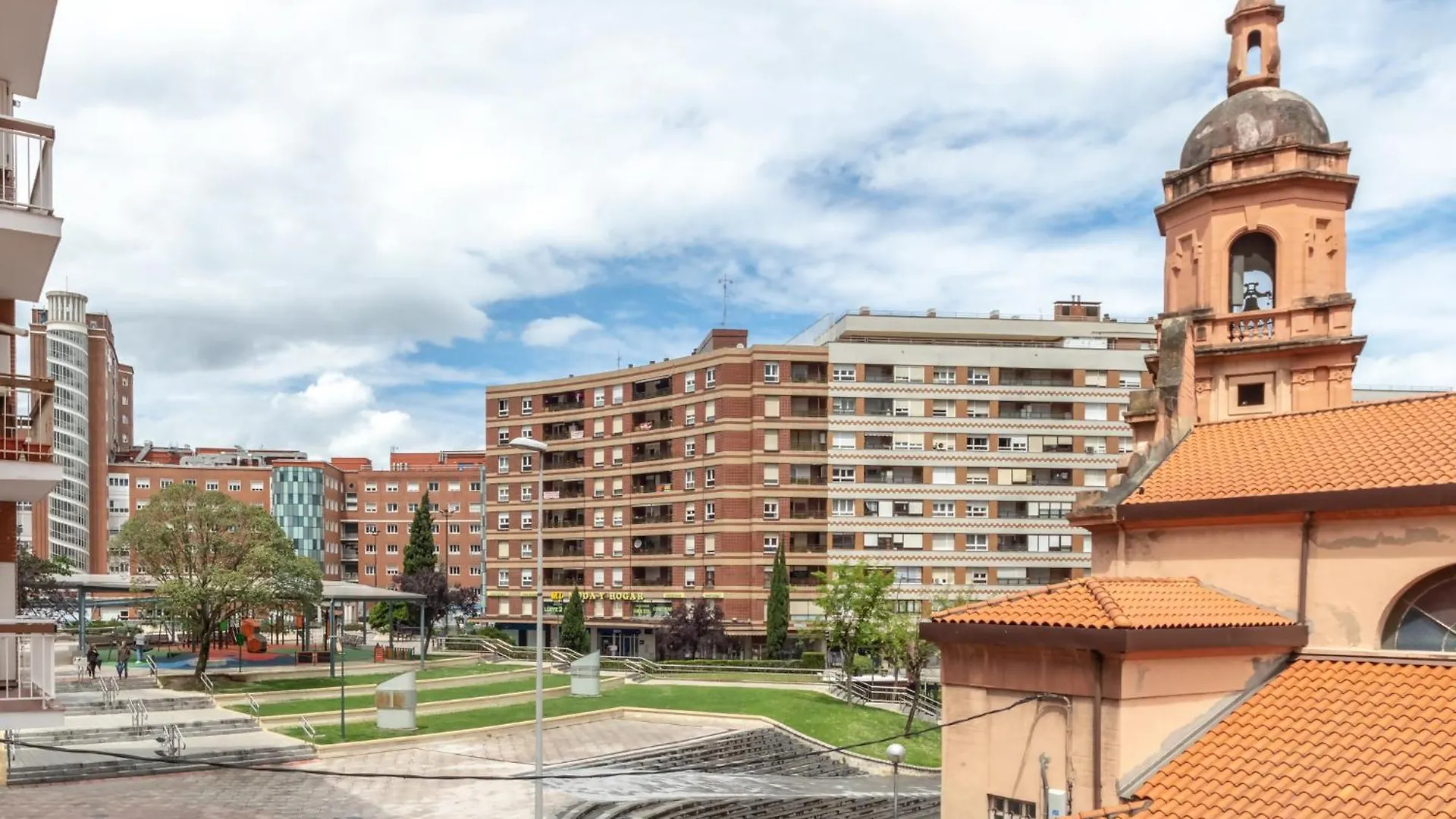 Apartamento Con Garaje En Barakaldo Kasa Txiki 0*,  Spain