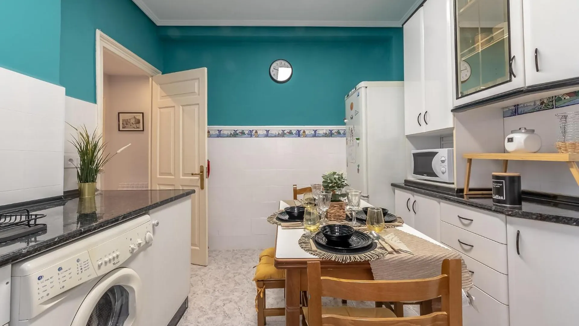 Apartamento Con Garaje En Barakaldo Kasa Txiki 0*,